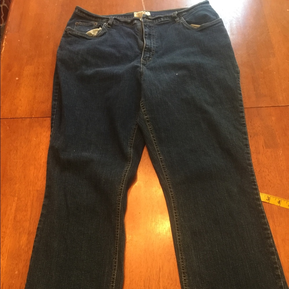 Falls Creek ladies stretch jeans size 18w